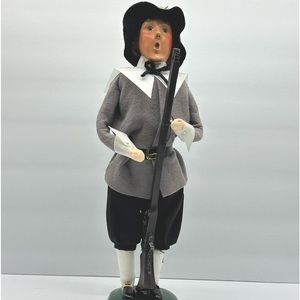 Byers’ Choice Pilgrim Figure